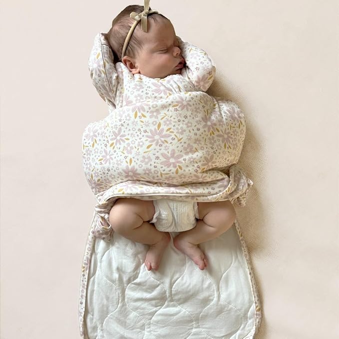 GUNAMUNA Swaddle Wrap for Newborns – Arms In or Out, Easy Diaper Changes with WONDERZiP, Soft Sleep Sack, 1.0 TOG, Goose, 0-3 Months