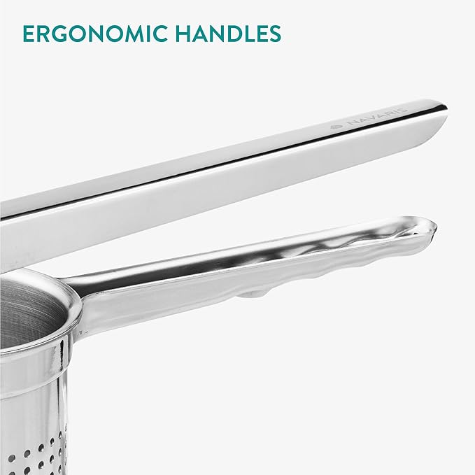 Navaris Stainless Steel Potato Ricer - Ergonomic Handle for Easy Mashed Potatoes - Dishwasher-Ready Potato Mashers - Mechanical Masher Tool Ideal for Potatoes, Baby Food & Avocado