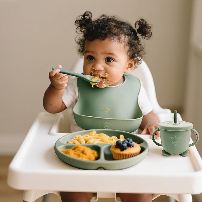10-Piece Silicone Baby Feeding Set – BPA-Free, Spill-Proof Suction Plate, Bowl, Bib, Snack Cup & Utensils | Dishwasher Safe, Baby Gift Ready (Green)