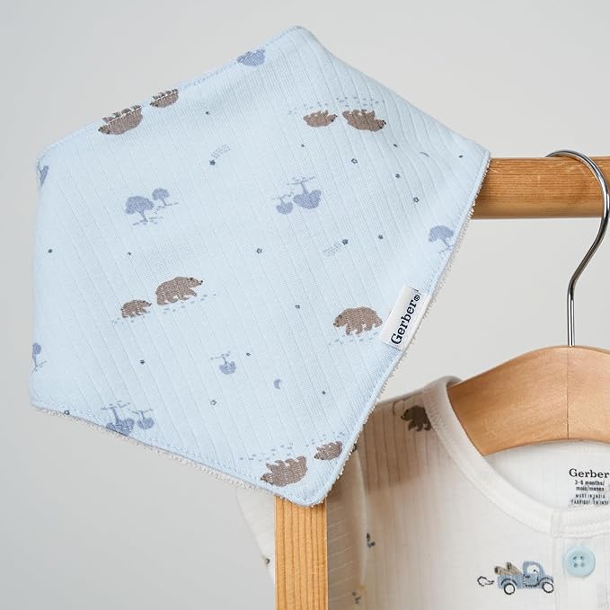 Gerber unisex-baby 9-piece Baby Gift Set for Newborn Boys & Girls – Premium Cotton Baby Essentials Layette Set